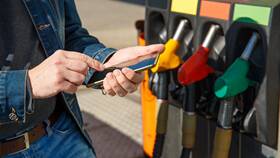 Как заправляться с бонусами СПАСИБО от Татнефть в Levis